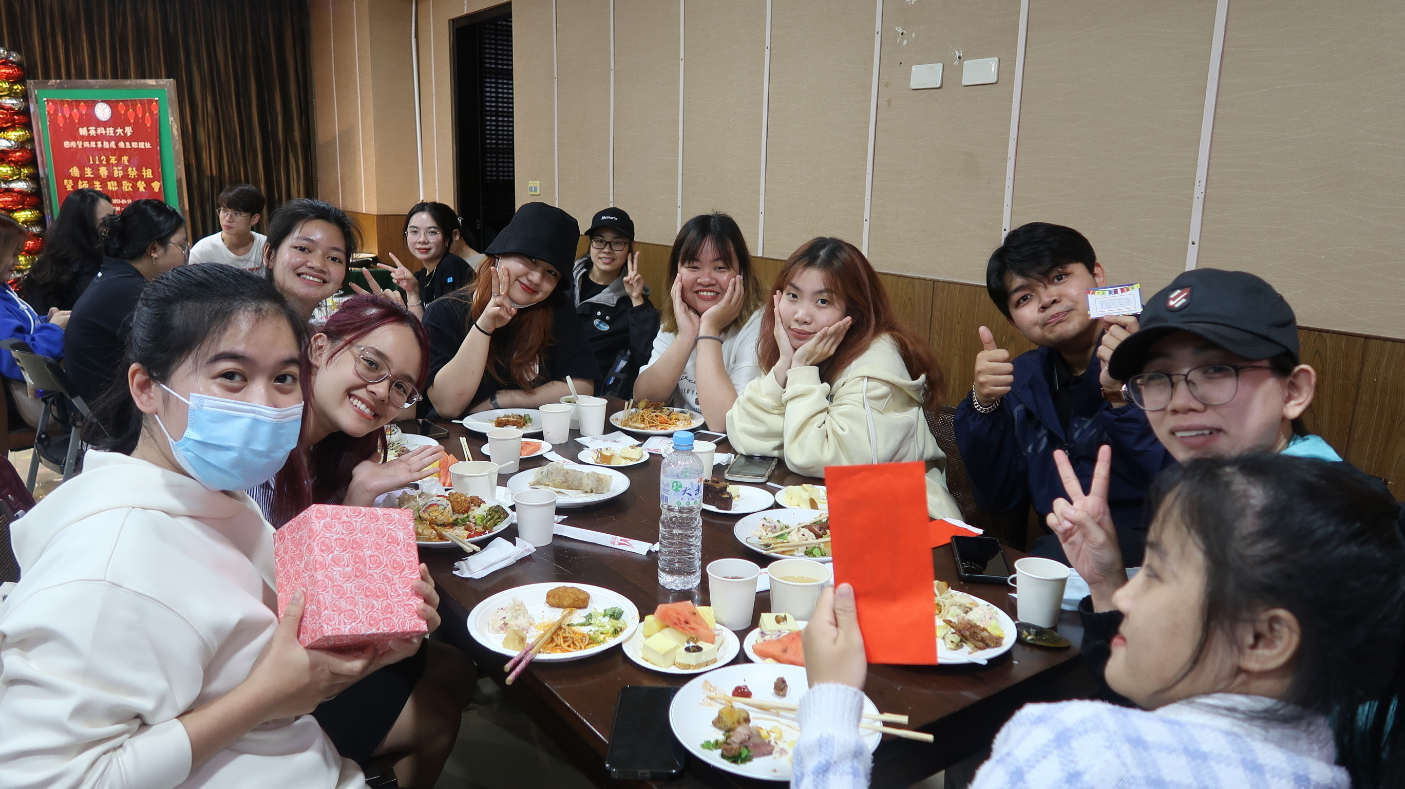 112春節祭祖祭祖暨師生聯歡餐會